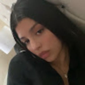 Meet your Posher, Gabriela